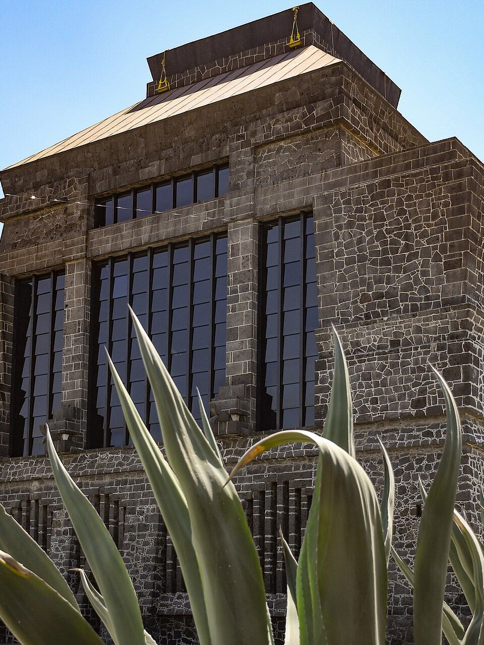 El Museo Anahuacalli de piedra volcánica construido por Diego Rivera