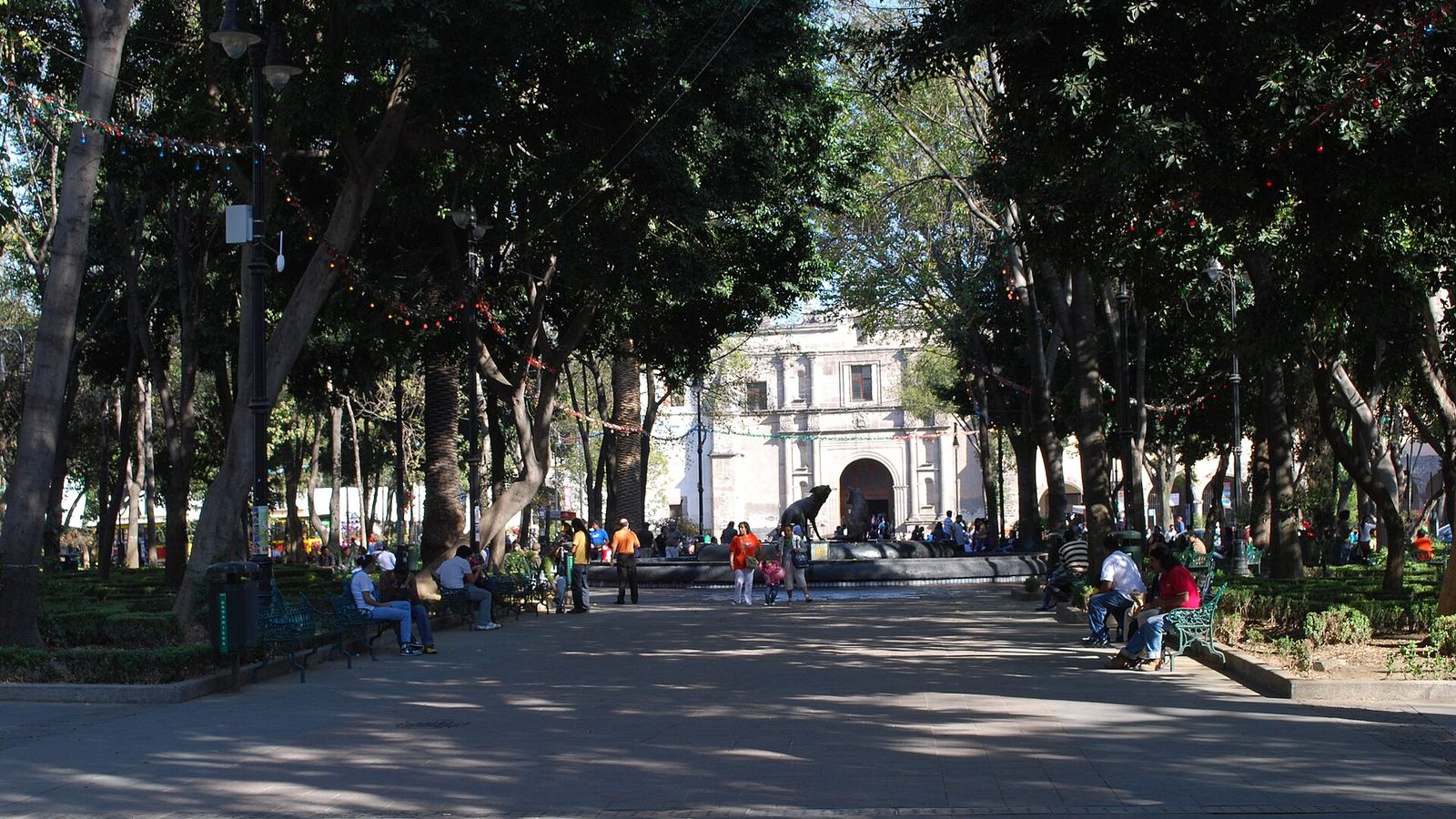 Jardín Centenario in Coyoacán with the church of San Juan Bautista